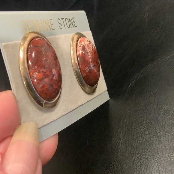 Vintage Button Clip On Earrings MOP - Agate- Sunstone Mixed Lot of 3 - Picture 6 of 12